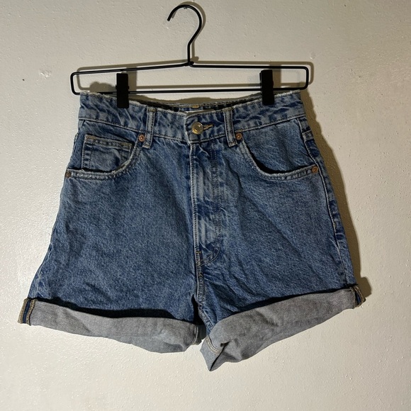 Zara High-Waisted Jean Shorts Size 4 - Picture 1 of 4